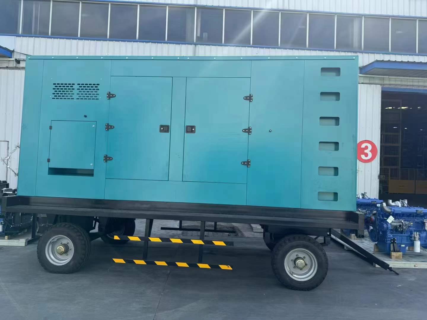 凤县机油滤清器堵塞后，发动机还能继续使用吗？